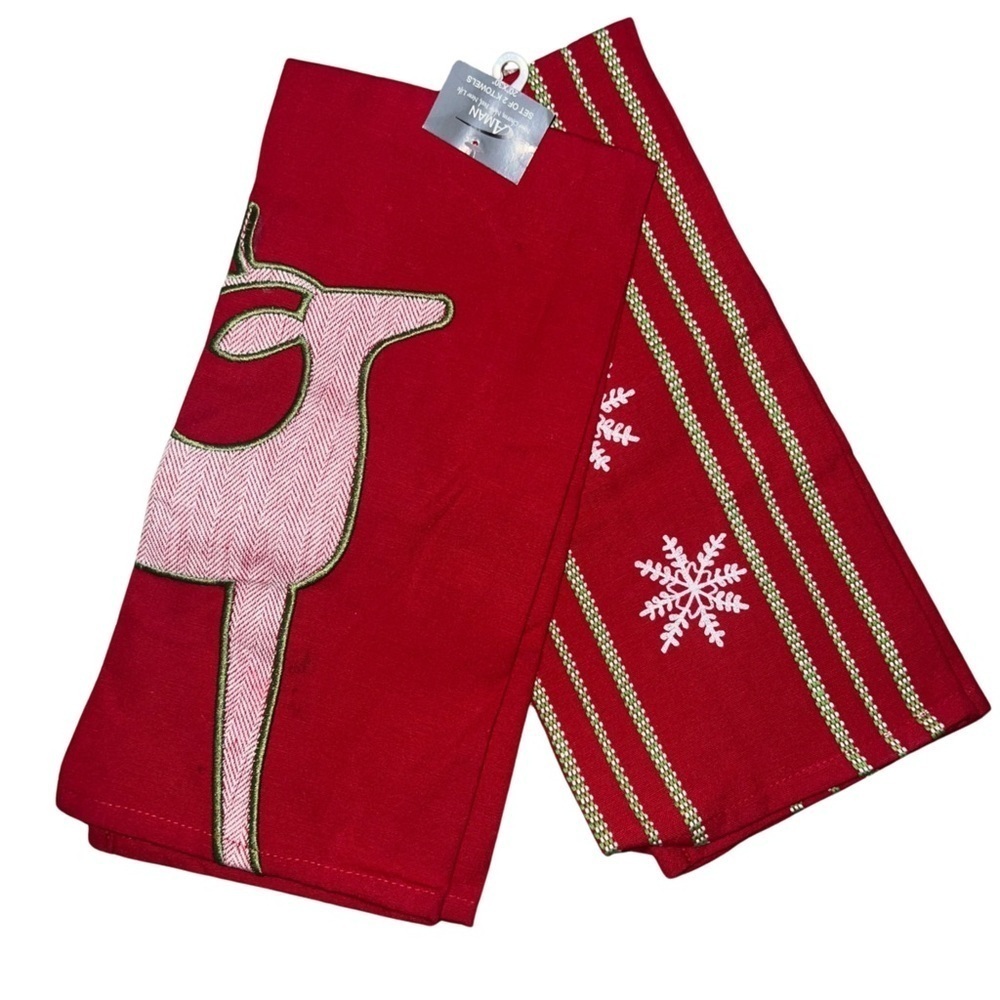 Aman Christmas Kitchen Towels Set of Two NWT